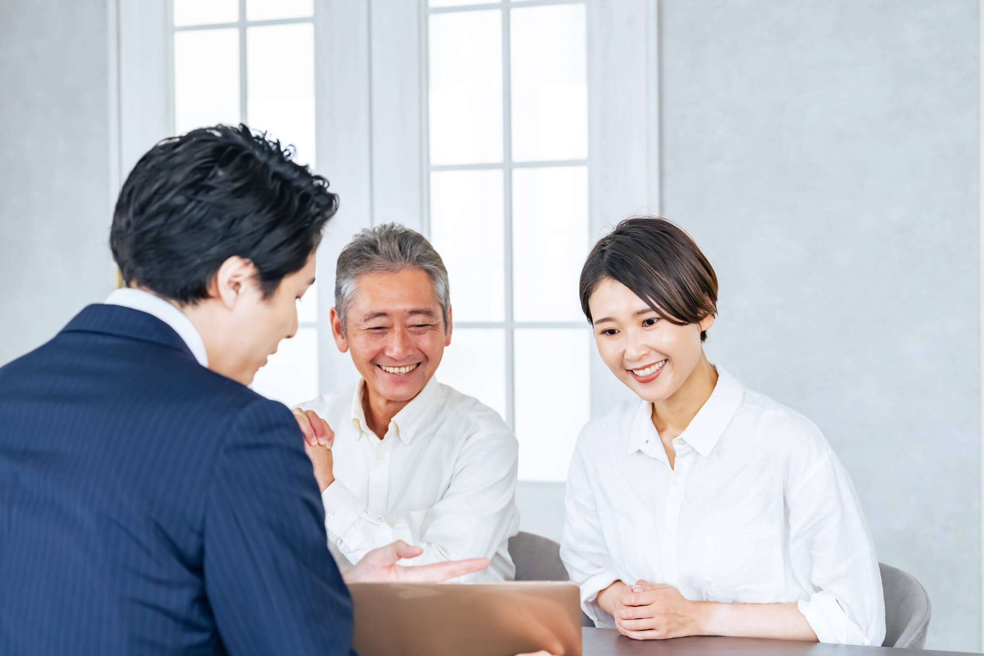 事業承継　経営の整理と選択肢づくり